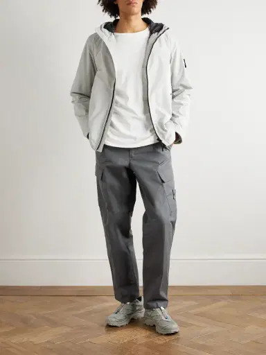 Stone Island STONE ISLAND GHOST Straight-Leg Logo-Appliquéd Cotton Cargo Trousers - Men | Thumbnail 2 Stone Island STONE ISLAND GHOST Straight-Leg Logo-Appliquéd Cotton Cargo Trousers - Men | Thumbnail 2