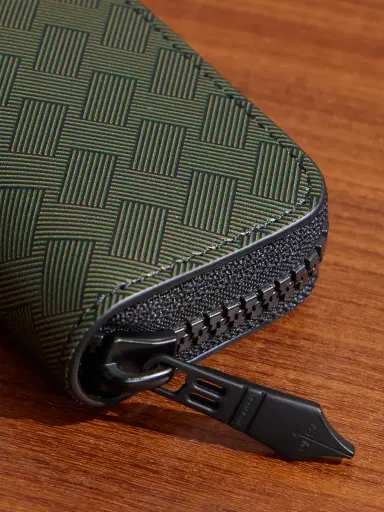 Montblanc Textured-Leather Pen Pouch - Men | Thumbnail 3 Montblanc Textured-Leather Pen Pouch - Men | Thumbnail 3