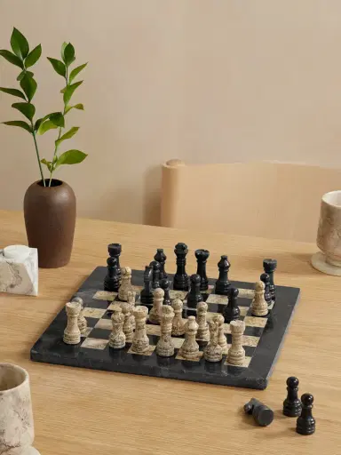JIA JIA HOME Onyx Chess Set | Thumbnail 2 JIA JIA HOME Onyx Chess Set | Thumbnail 2