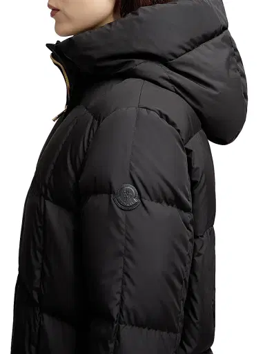 Moncler Women's Darbon Puffer Jacket - Black | Thumbnail 2 Moncler Women's Darbon Puffer Jacket - Black | Thumbnail 2