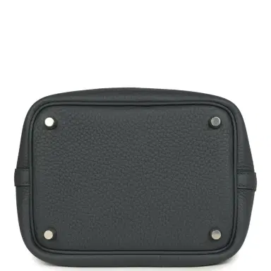 HERMÈS Hermes Picotin Lock 18 Gris Misty Clemence Palladium Hardware | Thumbnail 6 HERMÈS Hermes Picotin Lock 18 Gris Misty Clemence Palladium Hardware | Thumbnail 6