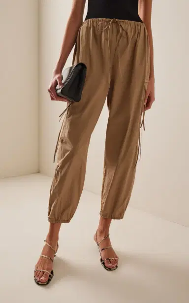 Brandon Maxwell The Scout Cotton Tapered-Leg Cargo Pants | Thumbnail 3 Brandon Maxwell The Scout Cotton Tapered-Leg Cargo Pants | Thumbnail 3