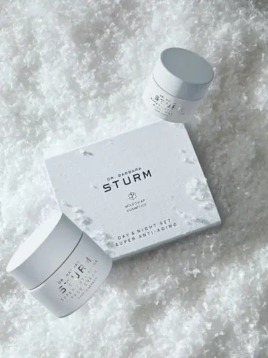 Dr. Barbara Sturm Super Anti-Aging Day & Night 2-Piece Gift Set | Thumbnail 5 Dr. Barbara Sturm Super Anti-Aging Day & Night 2-Piece Gift Set | Thumbnail 5