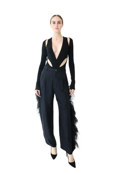 LAPOINTE Silky Twill Relaxed Pleated Pant With Feathers | Thumbnail 1 LAPOINTE Silky Twill Relaxed Pleated Pant With Feathers | Thumbnail 1