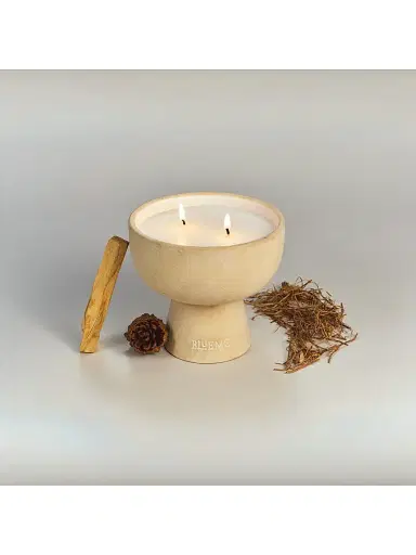 Blueme Spiritual Palo Santo & Vetiver Scented Candle Giant | Thumbnail 5 Blueme Spiritual Palo Santo & Vetiver Scented Candle Giant | Thumbnail 5