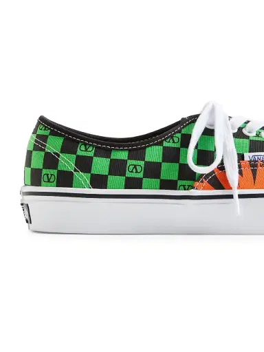 Valentino Garavani and Vans Men's Low-Top Sneakers | Thumbnail 6 Valentino Garavani and Vans Men's Low-Top Sneakers | Thumbnail 6