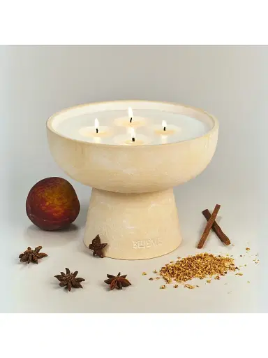 Blueme Calm Osmanthus & Sandalwood Scented Candle Giant | Thumbnail 6 Blueme Calm Osmanthus & Sandalwood Scented Candle Giant | Thumbnail 6