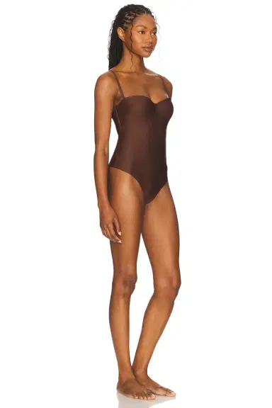 Skims Molded Underwire Bodysuit | Thumbnail 3 Skims Molded Underwire Bodysuit | Thumbnail 3