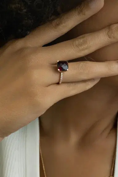 LISA NIK Garnet Diamond Cushion Ring | Thumbnail 4 LISA NIK Garnet Diamond Cushion Ring | Thumbnail 4