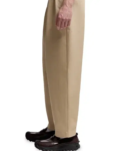 Moncler Men's Pants in Cotton Gabardine - Beige | Thumbnail 4 Moncler Men's Pants in Cotton Gabardine - Beige | Thumbnail 4