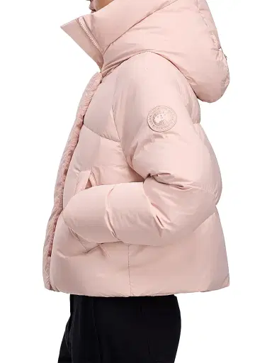 Canada Goose Women's Chilliwack Hooded Puffer Jacket - Vintage Rose | Thumbnail 4 Canada Goose Women's Chilliwack Hooded Puffer Jacket - Vintage Rose | Thumbnail 4