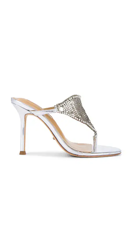 Demure Heel Demure Heel