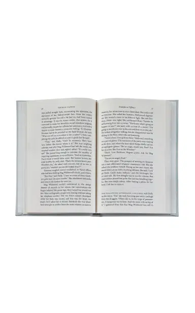 Graphic Image Breakfast At Tiffany's Leather Hardcover Book - Blue | Thumbnail 2 Graphic Image Breakfast At Tiffany's Leather Hardcover Book - Blue | Thumbnail 2