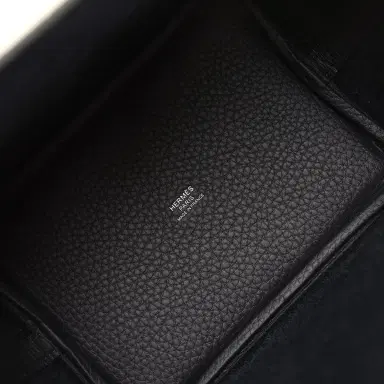 HERMÈS Hermes Picotin Lock 18 Caban Clemence Palladium Hardware | Thumbnail 7 HERMÈS Hermes Picotin Lock 18 Caban Clemence Palladium Hardware | Thumbnail 7