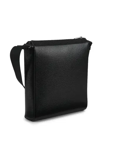 FERRAGAMO Men's Trading Gancio Leather Crossbody Bag - Nero | Thumbnail 3 FERRAGAMO Men's Trading Gancio Leather Crossbody Bag - Nero | Thumbnail 3