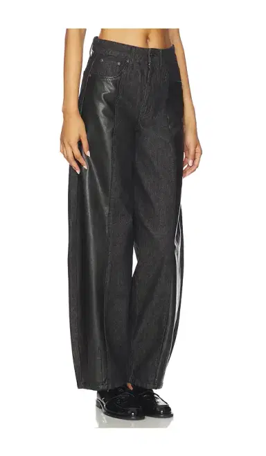 Gestuz Junia High Waisted Barrel Jeans | Thumbnail 2 Gestuz Junia High Waisted Barrel Jeans | Thumbnail 2