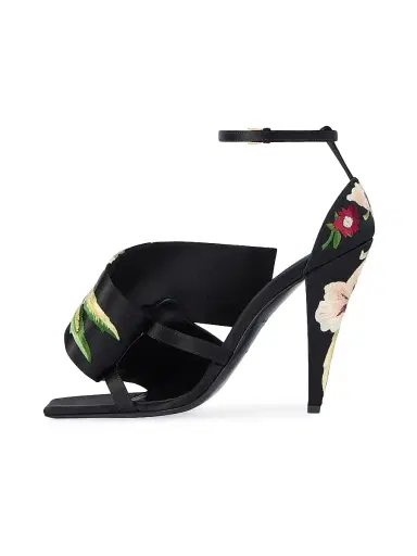 Givenchy Women's Sliced Square Heeled Sandals with Floral Embroideries - Black Red | Thumbnail 3 Givenchy Women's Sliced Square Heeled Sandals with Floral Embroideries - Black Red | Thumbnail 3