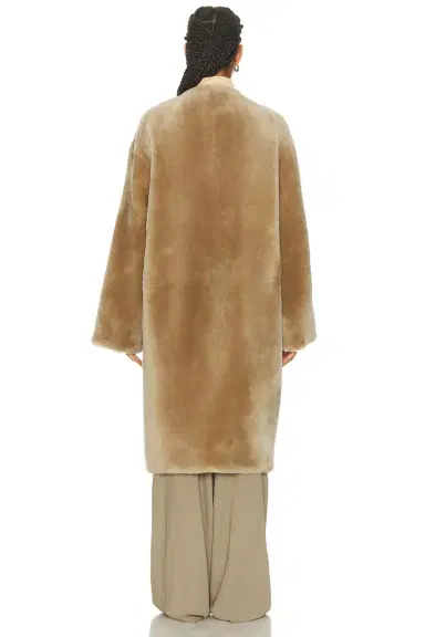 Toteme Collarless Shearling Coat | Thumbnail 3 Toteme Collarless Shearling Coat | Thumbnail 3