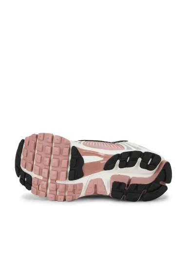 Nike Zoom Vomero 5 Sneaker | Thumbnail 6 Nike Zoom Vomero 5 Sneaker | Thumbnail 6