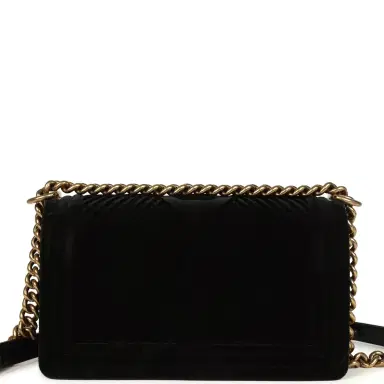 Chanel Pre-owned Chanel Medium Boy Bag Black Chevron Velvet Antique Gold Hardware | Thumbnail 4 Chanel Pre-owned Chanel Medium Boy Bag Black Chevron Velvet Antique Gold Hardware | Thumbnail 4