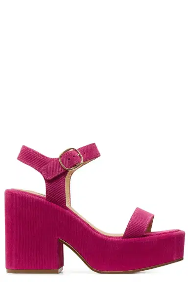 Gabriela Hearst Iman Sandal | Thumbnail 1 Gabriela Hearst Iman Sandal | Thumbnail 1