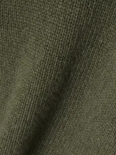 Khaite Juniper Cashmere Turtleneck Sweater | Thumbnail 4 Khaite Juniper Cashmere Turtleneck Sweater | Thumbnail 4