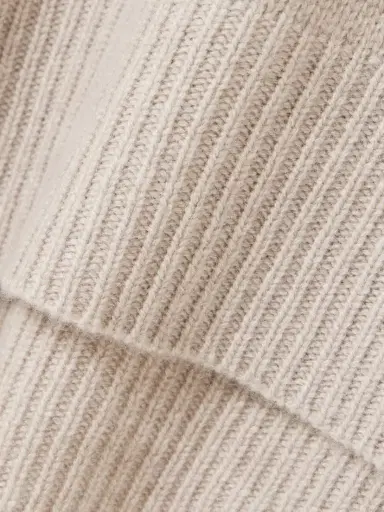 Lisa Yang Heidi Cashmere Turtleneck Sweater | Thumbnail 5 Lisa Yang Heidi Cashmere Turtleneck Sweater | Thumbnail 5