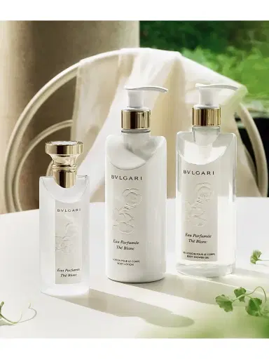 BVLGARI Women's Eau Parfumée Thé Blanc Body Shower Gel | Thumbnail 4 BVLGARI Women's Eau Parfumée Thé Blanc Body Shower Gel | Thumbnail 4