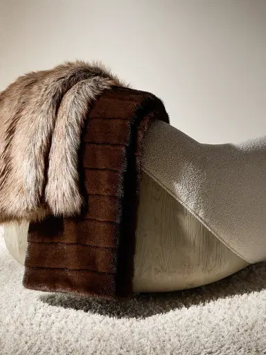 Lyla Grant Fur-Free Faux Fox Throw | Thumbnail 4 Lyla Grant Fur-Free Faux Fox Throw | Thumbnail 4