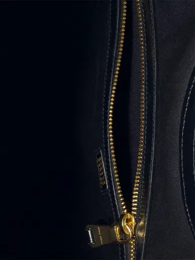 Miu Miu Women's Ivy Leather Tote Bag - Black | Thumbnail 6 Miu Miu Women's Ivy Leather Tote Bag - Black | Thumbnail 6