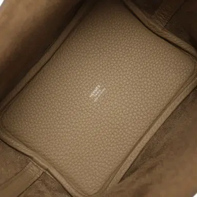 HERMÈS Hermes Picotin Lock 18 Beige Marfa Clemence Palladium Hardware | Thumbnail 7 HERMÈS Hermes Picotin Lock 18 Beige Marfa Clemence Palladium Hardware | Thumbnail 7