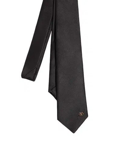 Valentino Garavani Men's Valentie Silk Tie with VLogo Signature Detail | Thumbnail 2 Valentino Garavani Men's Valentie Silk Tie with VLogo Signature Detail | Thumbnail 2
