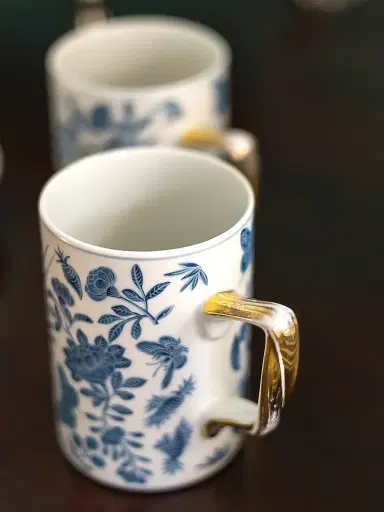 Mottahedeh Sacred Bird & Butterfly Porcelain Bread & Butter Plate | Thumbnail 6 Mottahedeh Sacred Bird & Butterfly Porcelain Bread & Butter Plate | Thumbnail 6