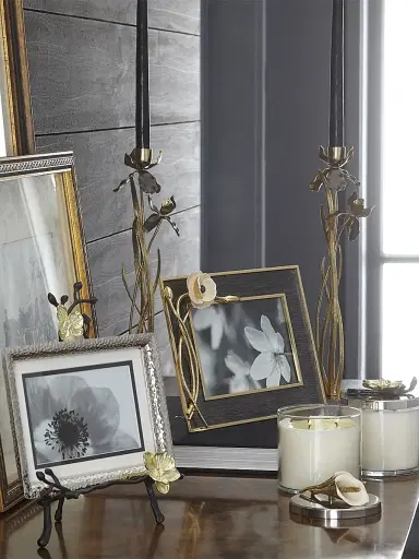 Michael Aram Gold Orchid Candle | Thumbnail 4 Michael Aram Gold Orchid Candle | Thumbnail 4