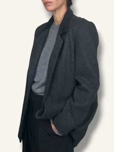 Jen Wonders Studio Wool Blazer with Velvet Collar | Thumbnail 8 Jen Wonders Studio Wool Blazer with Velvet Collar | Thumbnail 8