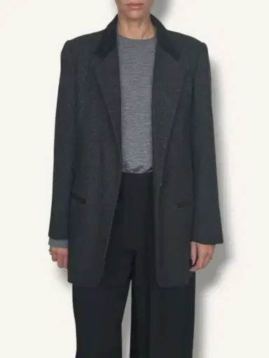 Jen Wonders Studio Wool Blazer with Velvet Collar | Thumbnail 9 Jen Wonders Studio Wool Blazer with Velvet Collar | Thumbnail 9