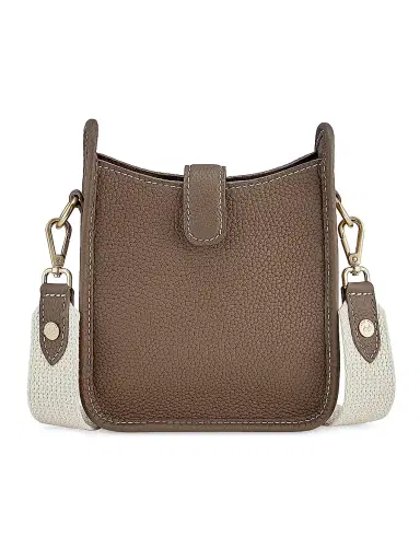 GiGi New York Women's Ellie Leather Crossbody Bag - Taupe | Thumbnail 3 GiGi New York Women's Ellie Leather Crossbody Bag - Taupe | Thumbnail 3
