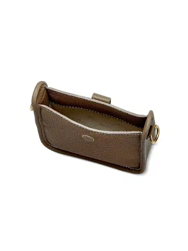 GiGi New York Women's Ellie Leather Crossbody Bag - Taupe | Thumbnail 6 GiGi New York Women's Ellie Leather Crossbody Bag - Taupe | Thumbnail 6