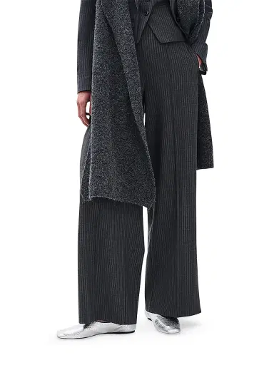 rag & bone Women's Irina Stripe High-Rise Tailored Pants | Thumbnail 4 rag & bone Women's Irina Stripe High-Rise Tailored Pants | Thumbnail 4