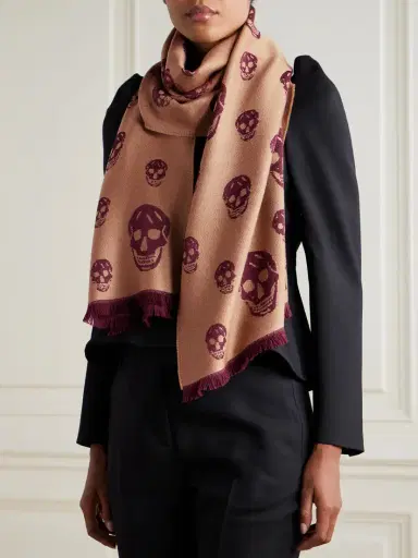 Alexander McQueen Frayed Wool-jacquard Scarf | Thumbnail 2 Alexander McQueen Frayed Wool-jacquard Scarf | Thumbnail 2