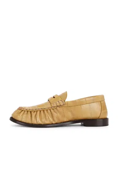 Saint Laurent Le Loafer Moccasin | Thumbnail 5 Saint Laurent Le Loafer Moccasin | Thumbnail 5