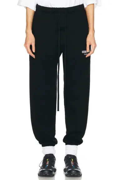 Fear of God Essentials Fleece Essential Sweatpant | Thumbnail 3 Fear of God Essentials Fleece Essential Sweatpant | Thumbnail 3