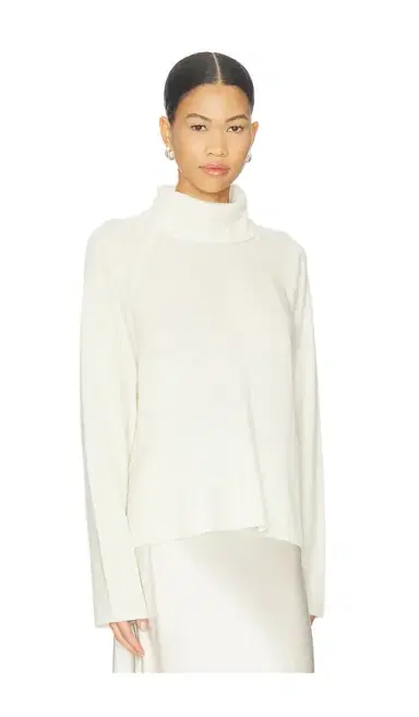 Favorite Daughter The Minimalist Sweater | Thumbnail 2 Favorite Daughter The Minimalist Sweater | Thumbnail 2