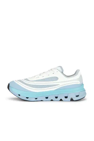 On x Ikon Cloudflow 5 Ad Sneaker | Thumbnail 5 On x Ikon Cloudflow 5 Ad Sneaker | Thumbnail 5