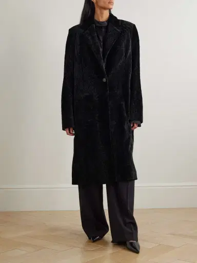 TOTEME Classic Shearling Coat | Thumbnail 3 TOTEME Classic Shearling Coat | Thumbnail 3