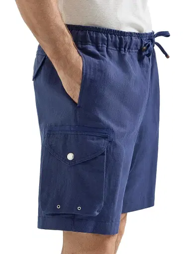 Brunello Cucinelli Men's Linen and Cotton Drill Bermuda Shorts with Drawstring and Cargo Pockets - Blue | Thumbnail 5 Brunello Cucinelli Men's Linen and Cotton Drill Bermuda Shorts with Drawstring and Cargo Pockets - Blue | Thumbnail 5