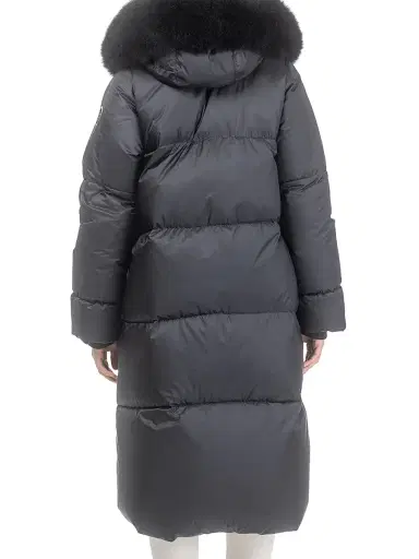 Gorski Women's Apres-Ski Jacket with Detachable Toscana Lamb Hood Trim - Black | Thumbnail 4 Gorski Women's Apres-Ski Jacket with Detachable Toscana Lamb Hood Trim - Black | Thumbnail 4