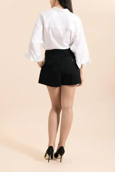 Givenchy Pleated Shorts | Thumbnail 4 Givenchy Pleated Shorts | Thumbnail 4