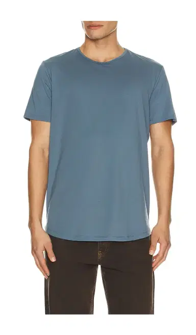 Cuts AO Curve Hem Tee | Thumbnail 1 Cuts AO Curve Hem Tee | Thumbnail 1