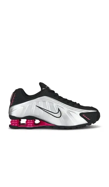 Nike Shox R4 Sneaker | Thumbnail 1 Nike Shox R4 Sneaker | Thumbnail 1